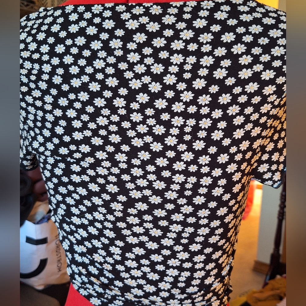 Pre-owned Topshop Floral Crop Top Size 2 - Picture 2 of 9
